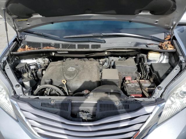 Photo 12 from auction – 2017 TOYOTA SIENNA XLE with VIN 5TDYZ3DC9HS823372