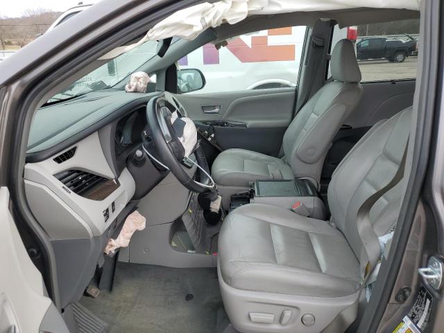 Photo 7 from auction – 2016 TOYOTA SIENNA XLE with VIN 5TDYK3DC4GS707418