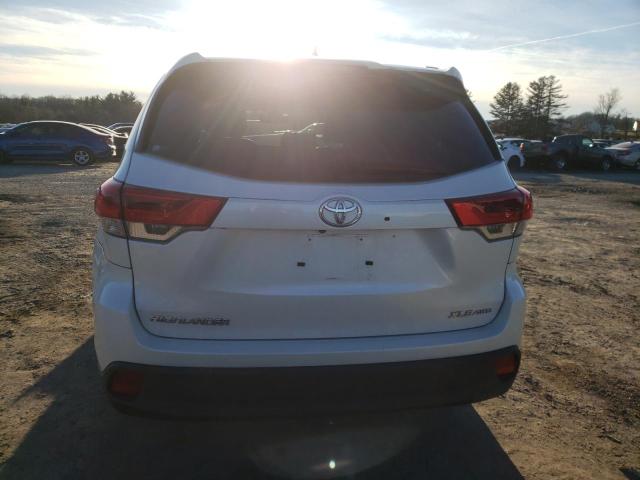 Photo 6 from auction – 2019 TOYOTA HIGHLANDER with VIN 5TDJZRFH2KS590861