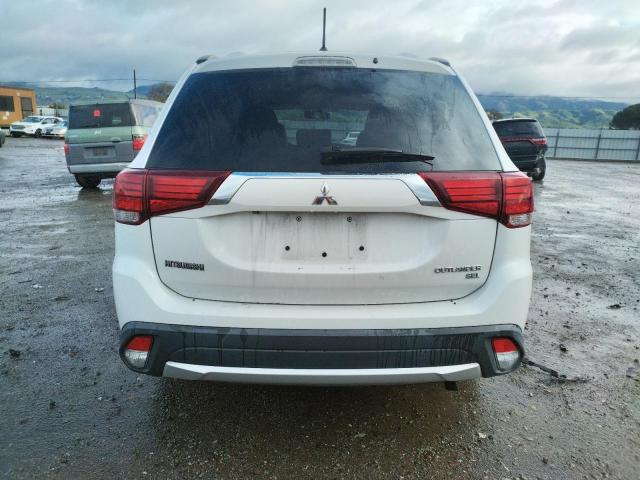 Photo 6 from auction – 2016 MITSUBISHI OUTLANDER with VIN JA4AD3A37GZ036156