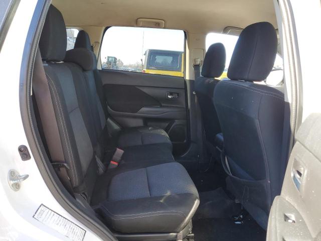 Photo 10 from auction – 2016 MITSUBISHI OUTLANDER with VIN JA4AD3A3XGZ016905
