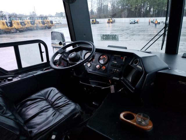Photo 5 from auction – 2001 FREIGHTLINER CHASSIS M with VIN 4UZAACBW31CJ27535