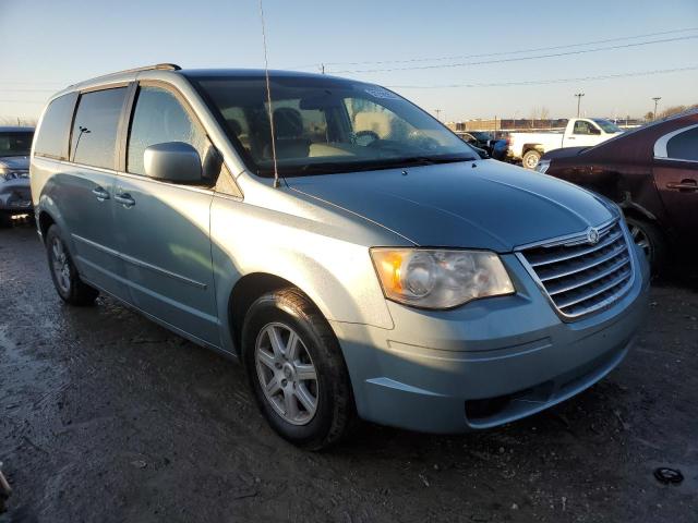 Photo 4 from auction – 2010 CHRYSLER TOWN & COU with VIN 2A4RR5D17AR337151