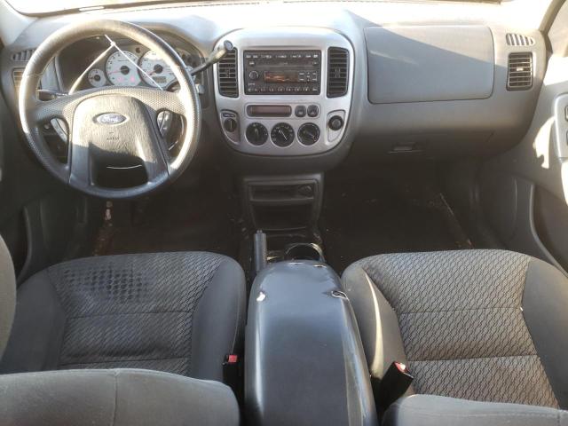 Photo 8 from auction – 2004 FORD ESCAPE XLT with VIN 1FMYU93114DA00325
