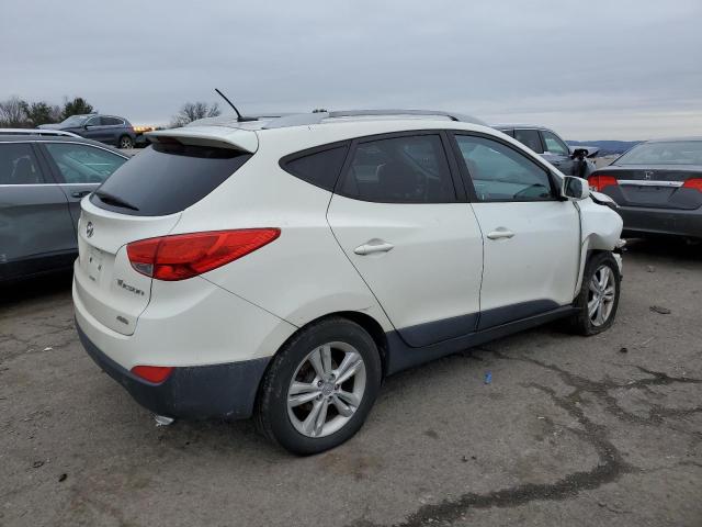 Photo 3 from auction – 2011 HYUNDAI TUCSON GLS with VIN KM8JUCAC8BU205575