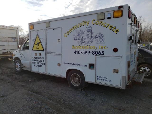 Photo 2 from auction – 2000 FORD ECONOLINE with VIN 1FDXE45F4YHB52005
