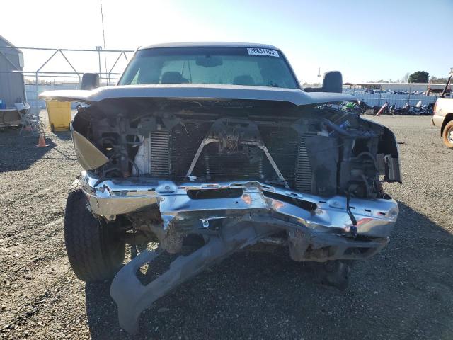 Photo 5 from auction – 2003 CHEVROLET SILVERADO with VIN 1GCHK29163E154000