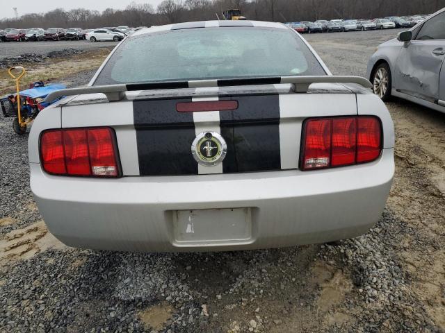 Photo 6 from auction – 2005 FORD MUSTANG with VIN 1ZVHT80N155146340