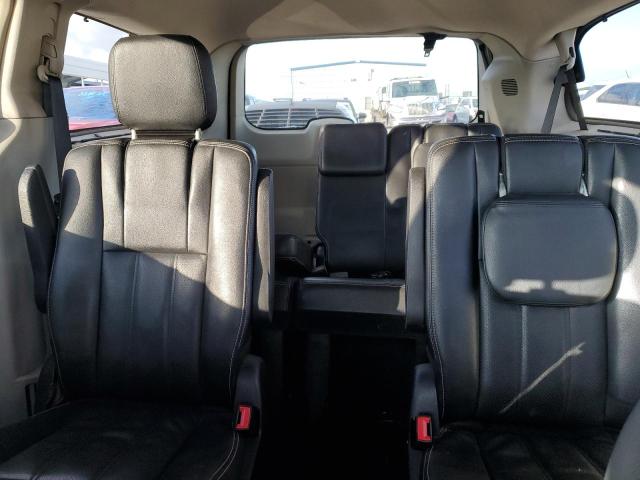 Photo 10 from auction – 2014 CHRYSLER TOWN & COU with VIN 2C4RC1CG4ER214936