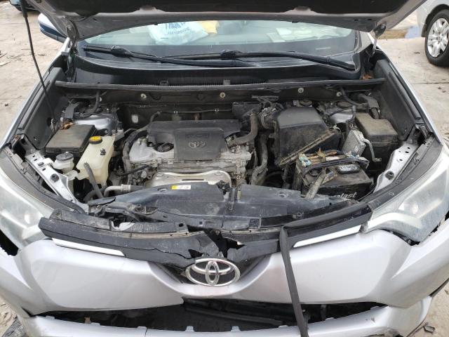 Photo 12 from auction – 2016 TOYOTA RAV4 XLE with VIN 2T3WFREV2GW252968