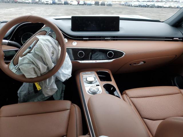 Photo 8 from auction – 2023 GENESIS GV70 BASE with VIN KMUMADTB0PU093525