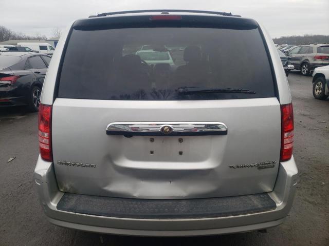 Photo 6 from auction – 2010 CHRYSLER TOWN & COU with VIN 2A4RR5D14AR310439