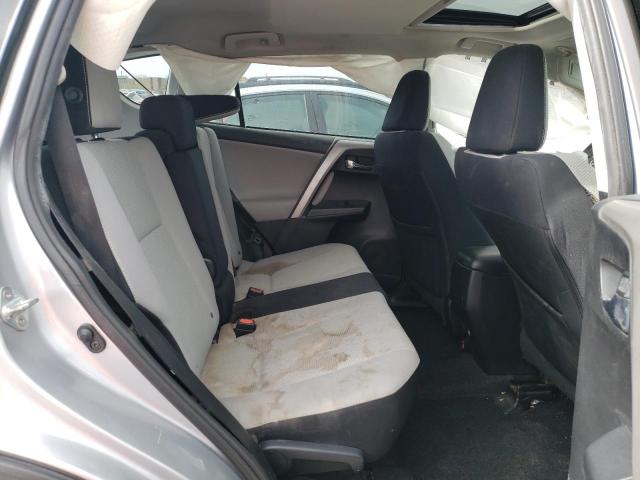 Photo 11 from auction – 2016 TOYOTA RAV4 XLE with VIN 2T3WFREV2GW252968