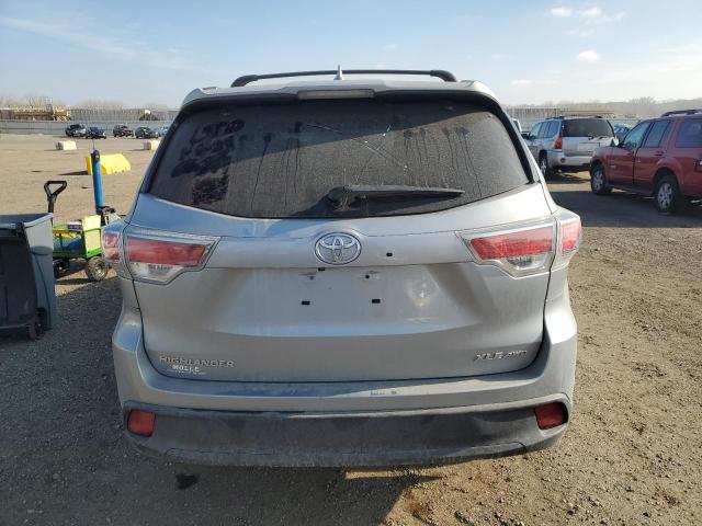 Photo 6 from auction – 2015 TOYOTA HIGHLANDER with VIN 5TDJKRFH5FS173423