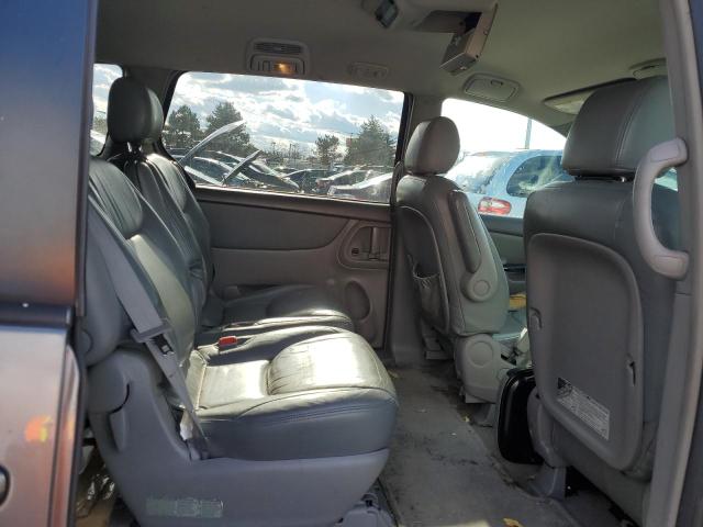 Photo 11 from auction – 2004 TOYOTA SIENNA LE with VIN 5TDBA23C14S020378