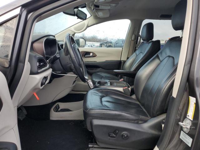 Photo 7 from auction – 2017 CHRYSLER PACIFICA T with VIN 2C4RC1BGXHR810512