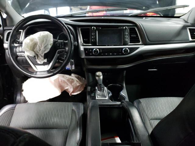 Фото 8 с аукциона – 2017 TOYOTA HIGHLANDER с VIN 5TDBZRFH1HS464908
