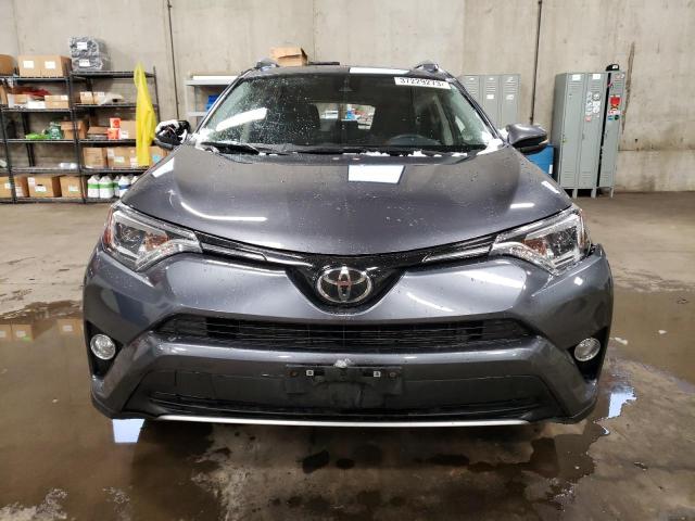 Photo 5 from auction – 2018 TOYOTA RAV4 LIMIT with VIN JTMDFREV4JD233138