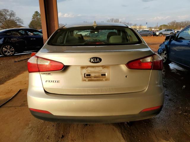 Photo 6 from auction – 2015 KIA FORTE LX with VIN KNAFK4A60F5390833