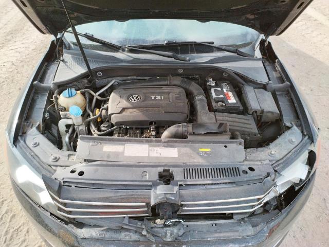 Photo 11 from auction – 2015 VOLKSWAGEN PASSAT S with VIN 1VWAT7A32FC015228