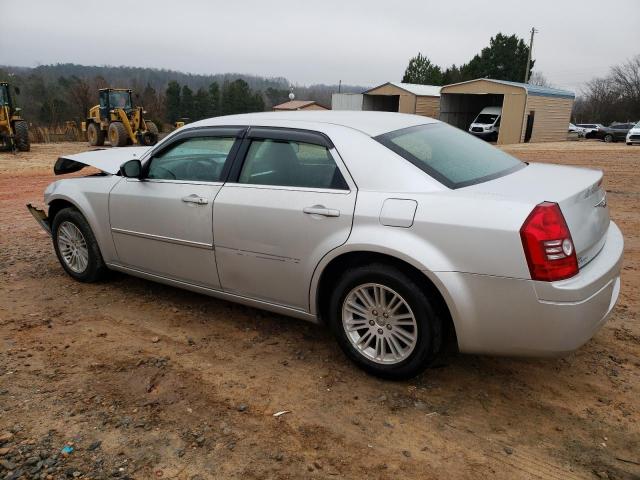 Photo 2 from auction – 2009 CHRYSLER 300 LX with VIN 2C3KA43D49H529234