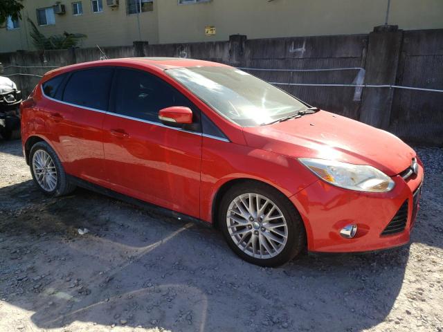 Foto 4 de la subasta – 2012 FORD FOCUS SEL con VIN 1FAHP3M27CL140423