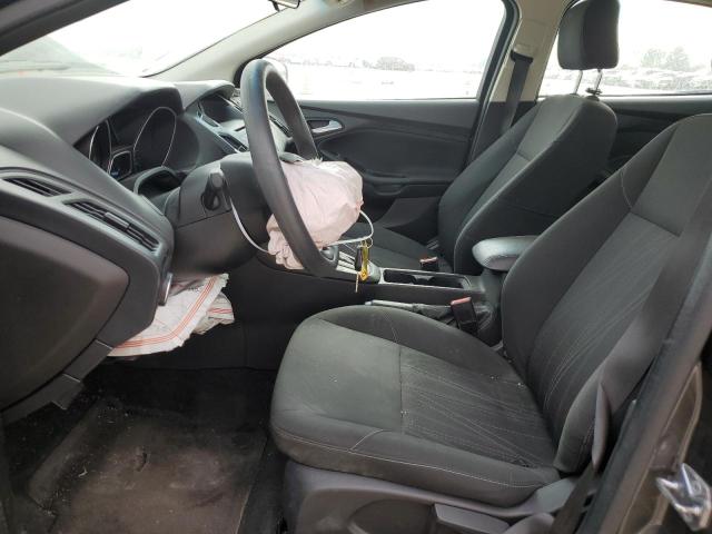Foto 7 de la subasta – 2017 FORD FOCUS SE con VIN 1FADP3F21HL208377
