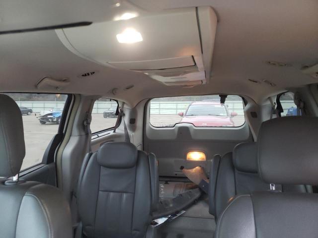 Photo 10 from auction – 2010 CHRYSLER TOWN & COU with VIN 2A4RR5D13AR310450