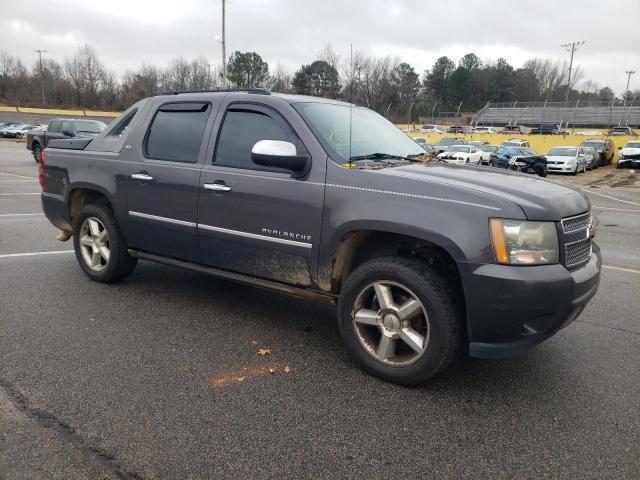Photo 4 from auction – 2010 CHEVROLET AVALANCHE with VIN 3GNVKGE02AG232489