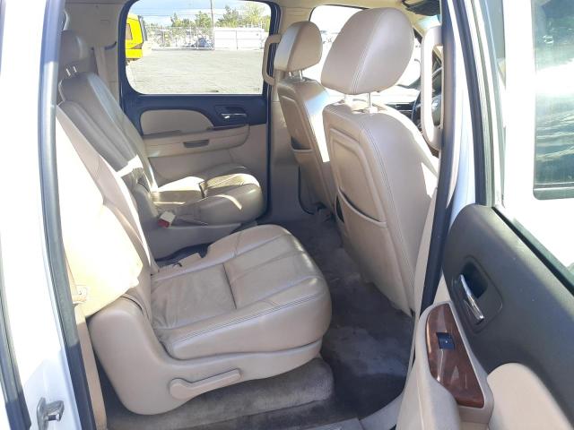 Photo 11 from auction – 2007 CHEVROLET SUBURBAN C with VIN 1GNFC16087J233098
