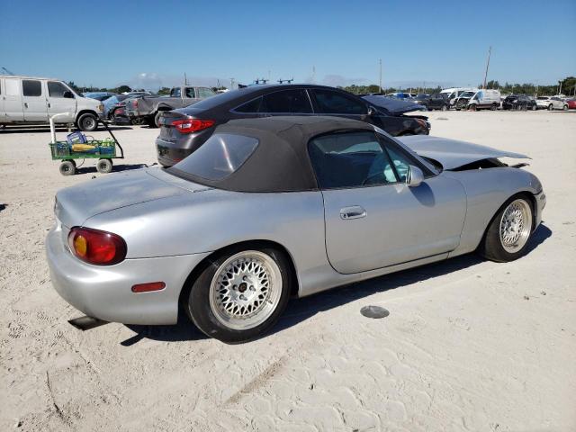 Photo 3 from auction – 1999 MAZDA MX-5 MIATA with VIN JM1NB3531X0125460