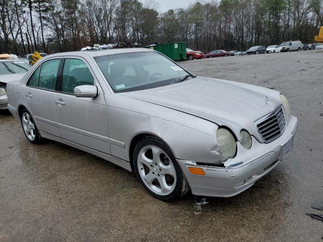 Photo 4 from auction – 2002 MERCEDES-BENZ E 320 with VIN WDBJF65J32B469287