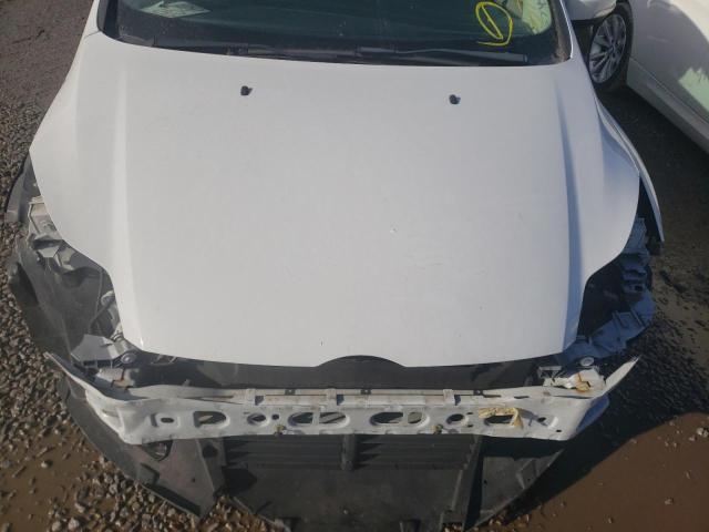 Photo 11 from auction – 2014 FORD FOCUS SE with VIN 1FADP3K20EL326941