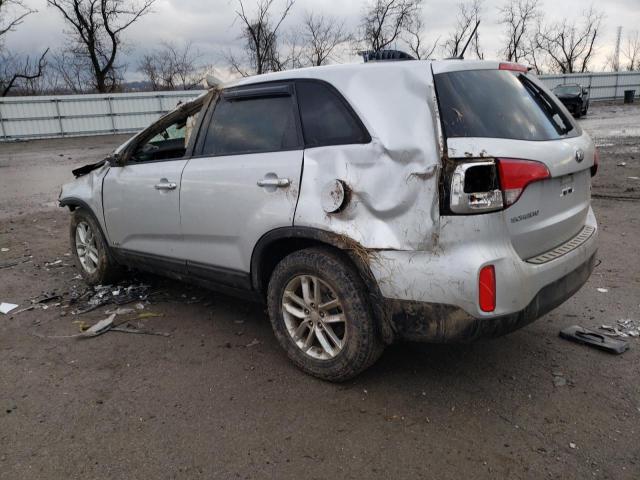 Photo 2 from auction – 2015 KIA SORENTO LX with VIN 5XYKTCA62FG630240