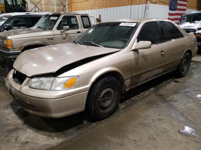 TOYOTA CAMREY 2001 with VIN 4T1BG22K01U858220 - Photo from auction