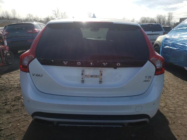 Photo 6 from auction – 2016 VOLVO V60 CROSS with VIN YV4612HKXG1013476