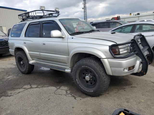 Photo 4 from auction – 2000 TOYOTA 4RUNNER LI with VIN JT3GN87R5Y0155498