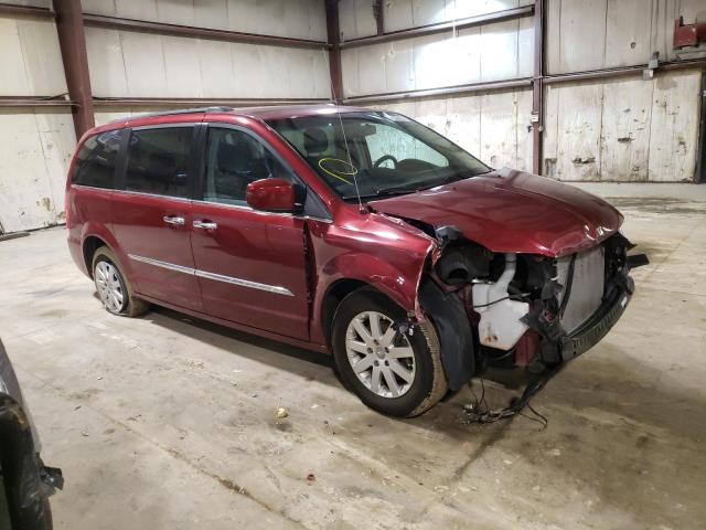 Photo 4 from auction – 2016 CHRYSLER TOWN & COU with VIN 2C4RC1BG1GR305604