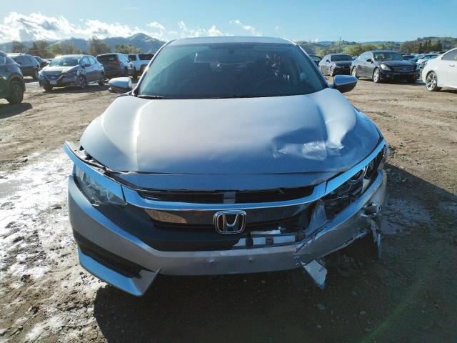 Photo 5 from auction – 2018 HONDA CIVIC EX with VIN 2HGFC2F79JH533061