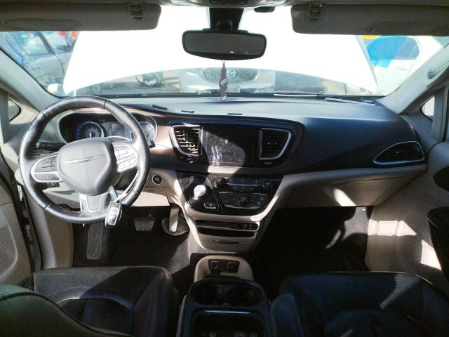 Photo 8 from auction – 2017 CHRYSLER PACIFICA T with VIN 2C4RC1BGXHR688718