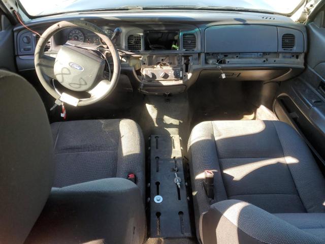 Photo 8 from auction – 2011 FORD CROWN VICT with VIN 2FABP7BV6BX167740