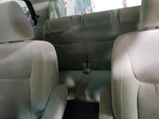 Photo 10 from auction – 2010 TOYOTA SIENNA CE with VIN 5TDKK4CC2AS316322