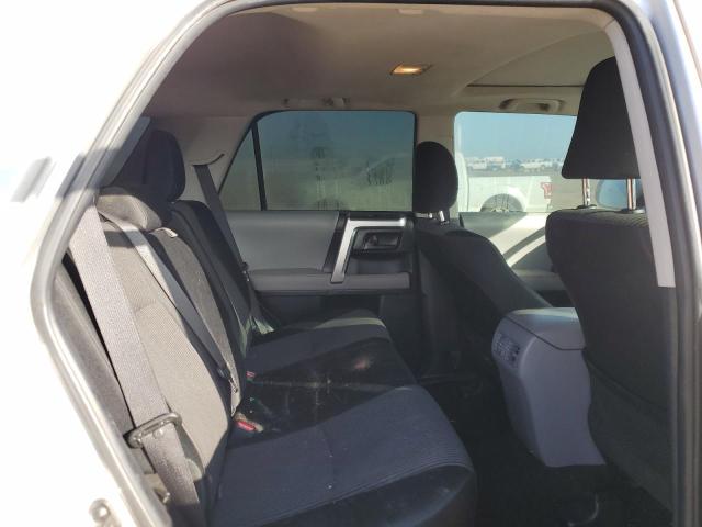 Photo 11 from auction – 2011 TOYOTA 4RUNNER SR with VIN JTEBU5JR5B5045640