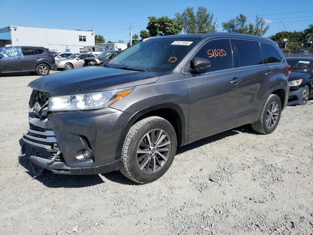 TOYOTA HIGHLANDER 2018 with VIN 5TDKZRFH5JS539826 - Photo from auction