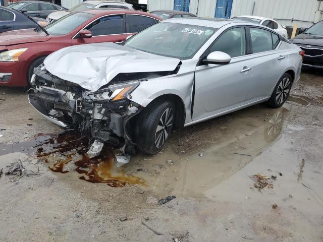 NISSAN ALTIMA SV 2019 with VIN 1N4BL4DV7KC107941 - Photo from auction