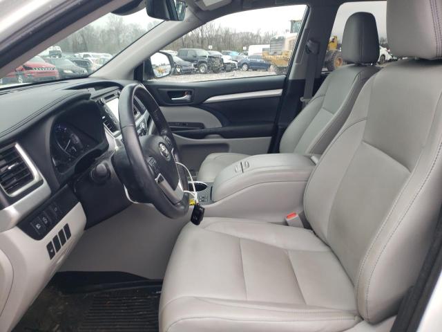 Photo 7 from auction – 2018 TOYOTA HIGHLANDER with VIN 5TDJZRFH9JS540733