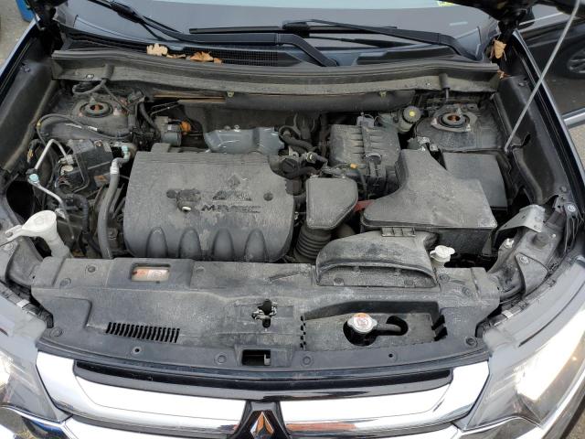 Photo 11 from auction – 2017 MITSUBISHI OUTLANDER with VIN JA4AZ3A36HZ007833