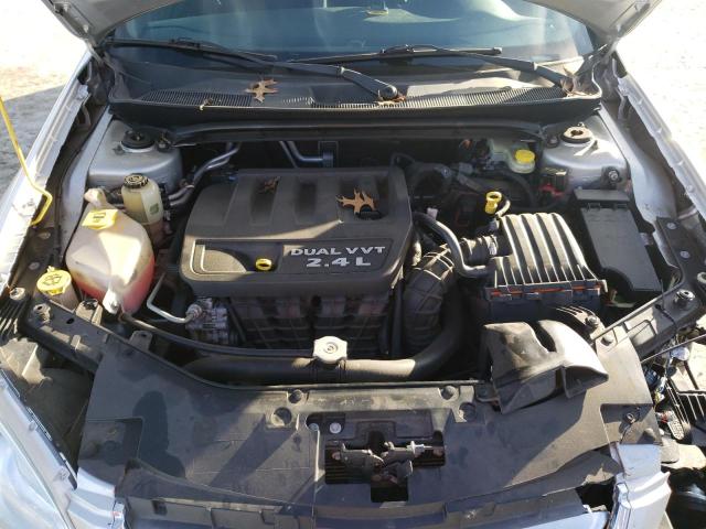 Photo 11 from auction – 2012 CHRYSLER 200 LX with VIN 1C3CCBAB1CN135290