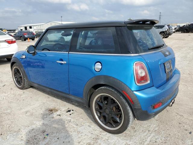 Фото 2 с аукциона – 2010 MINI COOPER S с VIN WMWMF7C52ATX42817