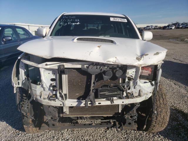 Photo 5 from auction – 2011 TOYOTA TACOMA DOU with VIN 3TMLU4EN5BM071823